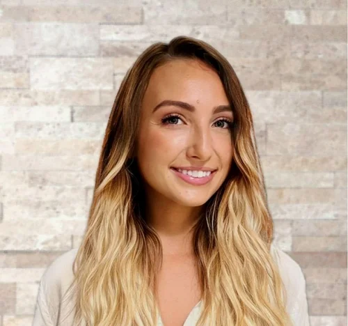 Courtney Amann staff at Hatch a womens addiction center in anaheim.