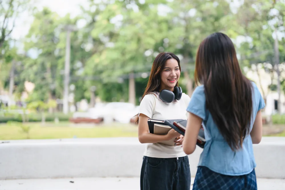 women getting substance abuse treatment for college students in orange county​